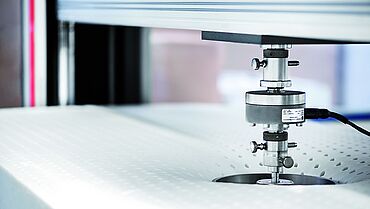 The bearing test of the mattress