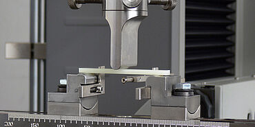Bending test (ISO 178, ASTM D790)