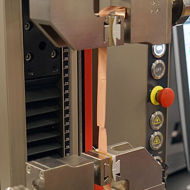 Prufung Elektrodenfolien: Zugversuch阳极