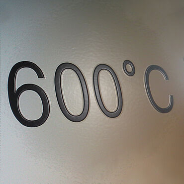 将炉温提高到600°C